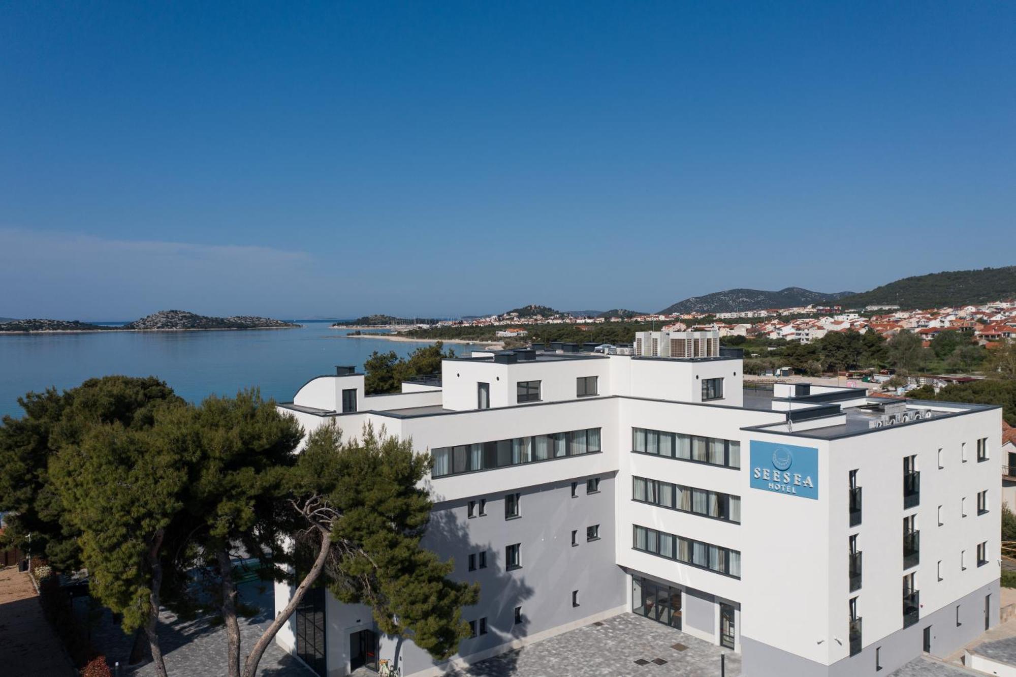 Seesea Hotel Vodice Esterno foto